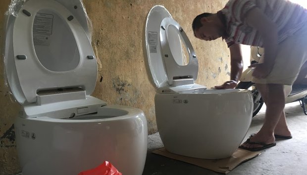 Khuyến Mại Phủ Nano Hiệu Ứng Lá Sen cho Bồn Cầu Thông Minh