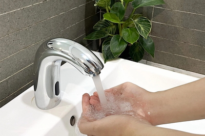 Vòi Chậu Lavabo Cảm Ứng Ranco – Giải Pháp Không Chạm Hiện Đại Cho Phòng Tắm