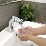 Vòi Chậu Lavabo Cảm Ứng Ranco – Giải Pháp Không Chạm Hiện Đại Cho Phòng Tắm