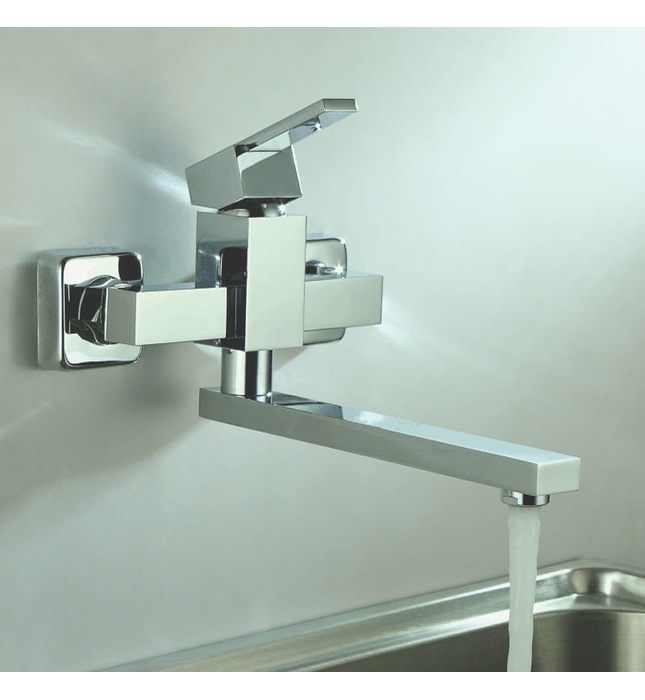 Vòi rửa bát nóng lạnh GORLDE 8165 (gắn tường)