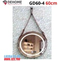 Gương đèn led nguồn cảm ứng đồng hồ đơn nhiệt độ dây da Dehome GD60-4