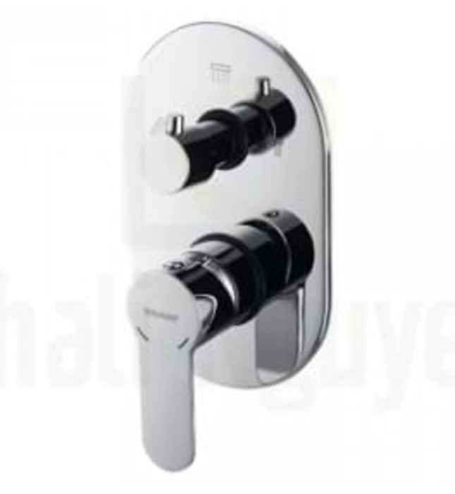 Bộ điều chỉnh nhiệt độ sen tắm Bravat P69191C-2-ENG