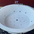 Bồn tắm massage Ares AR015F