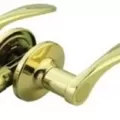 Khóa Tròn Tay Gạt Yale VL8322 US3 Màu Đồng Bóng 