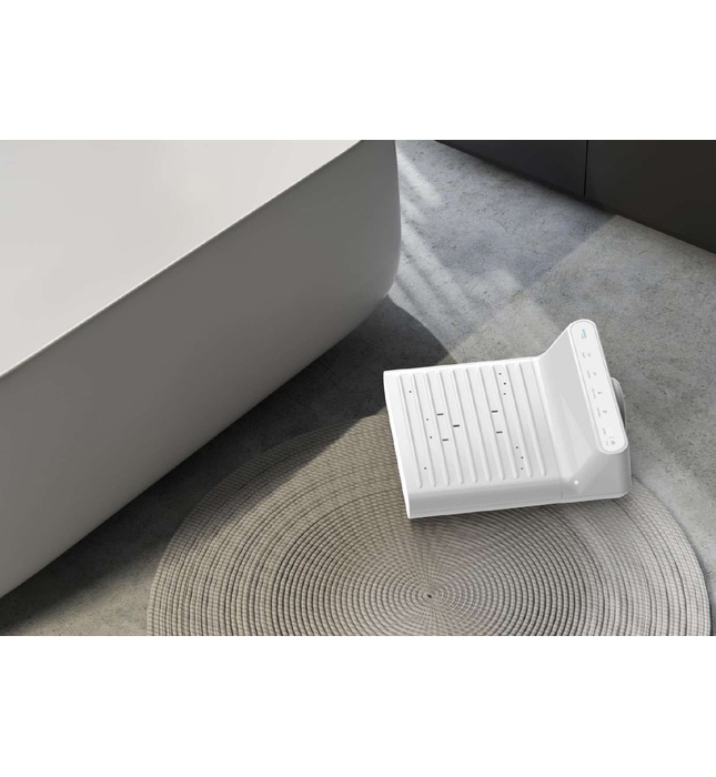 Máy sấy chân và cơ thể Hàn Quốc Vovo BD-7700W màu trắng