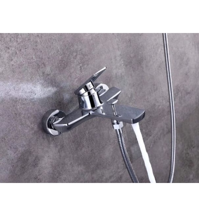 Sen Tắm Nóng Lạnh CleanMax 61153 