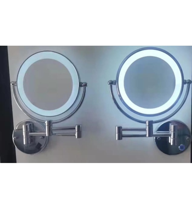 Gương phóng đại có đèn led cảm ứng CleanMax LED34409