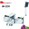 Sen Tắm Nóng Lạnh Govern AH-2234