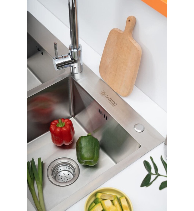 Chậu rửa bát đúc 2 hố SUS304 Tadico LUX.C.82.45.3.MB2