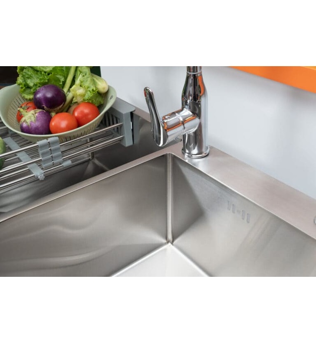 Chậu rửa bát đúc 2 hố lệch SUS304 Tadico LUX.L.82.45.3.MB2