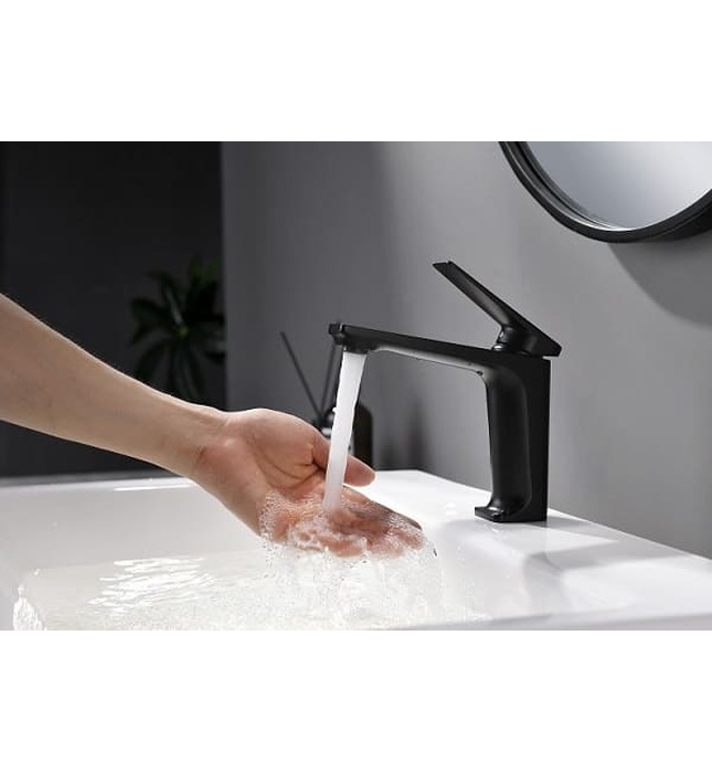 Vòi Chậu Lavabo Nóng Lạnh Màu Đen Miken MK-8020B