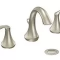 Vòi Lavabo 3 Lỗ Nóng Lạnh Moen T6420BN-02