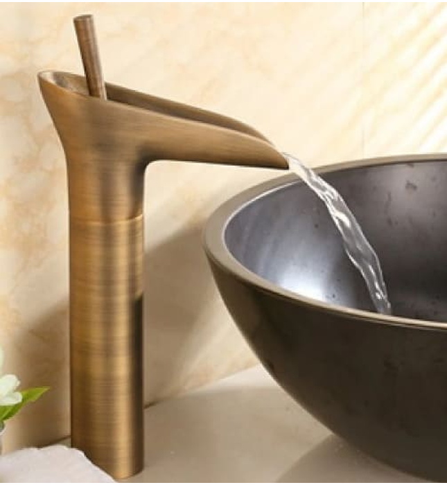 Vòi lavabo nóng lạnh bằng đồng cổ điển Kanly GCA07 