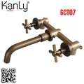 Vòi lavabo nóng lạnh âm tường bằng đồng cổ điển Kanly GCT07 
