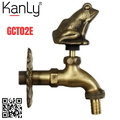 Vòi nước lạnh bằng đồng cổ gắn tường Kanly GCT02E 