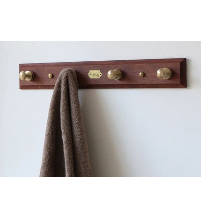 Móc treo áo bằng gỗ Kanly GCG20A 