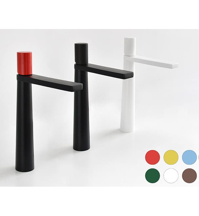 Vòi lavabo màu đen nóng lạnh Kanly KLA42