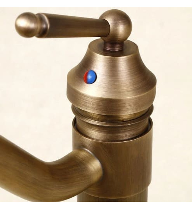 Vòi chậu nóng lạnh đồng thau Haduvico VR015