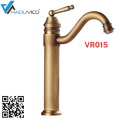 Vòi chậu nóng lạnh đồng thau Haduvico VR015