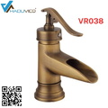 Vòi chậu nóng lạnh đồng thau Haduvico VR038