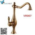 Vòi chậu nóng lạnh đồng thau Haduvico VR067