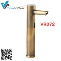 Vòi chậu nóng lạnh đồng thau cảm ứng Haduvico VR072
