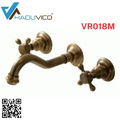 Vòi chậu nóng lạnh gắn tường đồng thau Haduvico VR018M