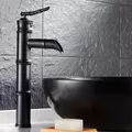 Vòi chậu nóng lạnh đồng thau màu đen Haduvico VR046