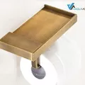 Kệ giấy vệ sinh bằng đồng Haduvico PK012
