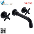 Vòi chậu nóng lạnh gắn tường đồng thau Haduvico VR053