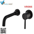 Vòi chậu nóng lạnh gắn tường đồng thau Haduvico VR066