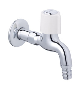 Vòi Lạnh Gắn Tường Núm Xoay Đàu Vòi Dài Caesar WP037C