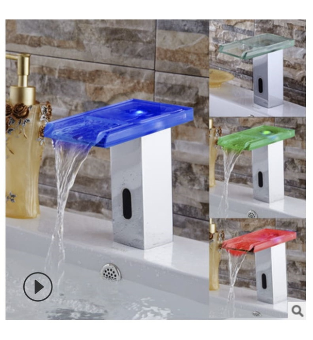 Vòi cảm ứng kết hợp đèn led cao cấp TranCan TC921139