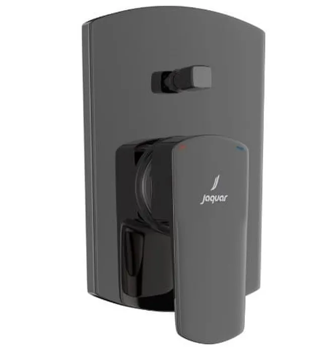 Mặt nạ âm tường Ân Độ màu đen chrome Jaquar KUP-BCH-35065MKPM