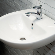 Chậu rửa mặt treo tường 1 lỗ Inax L-285VFC