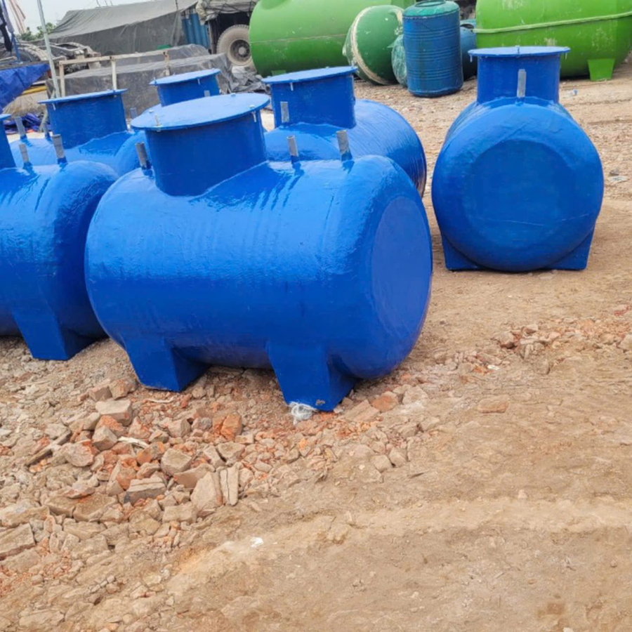 Bể Nước Ngầm Lõi Inox Bọc Composite 2000L