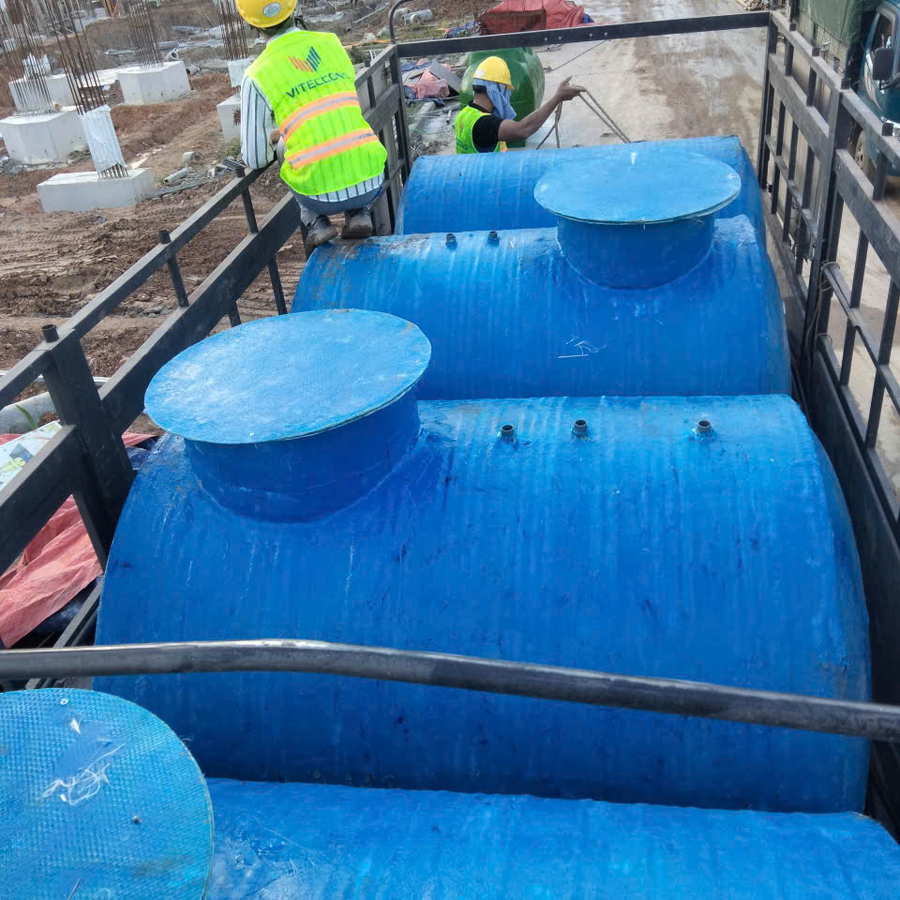 Bể Nước Ngầm Lõi Inox Bọc Composite 3000L