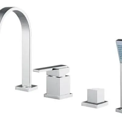 Vòi bồn tắm gắn thành bồn mạ chrome Clara CF-61359
