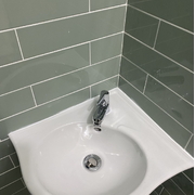 Lavabo chậu rửa mặt góc nhỏ đẹp Inax L-281V