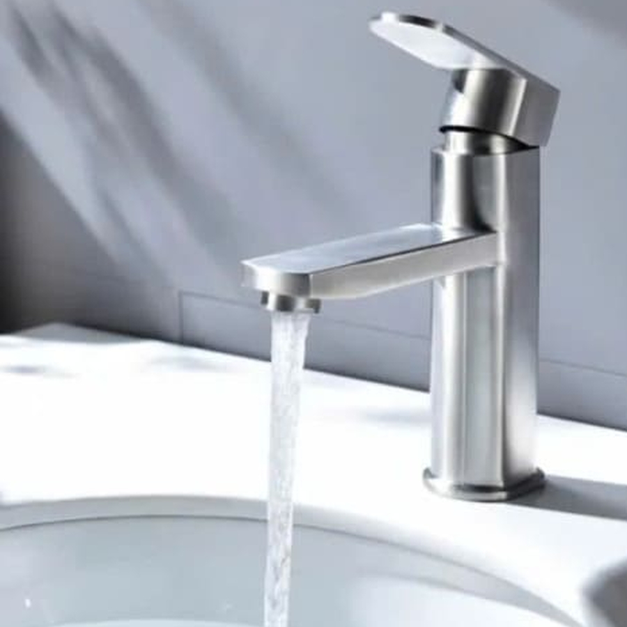 Vòi chậu rửa mặt nước nóng lạnh CleanMax IN5202