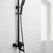 Sen Tắm Cây Đứng Màu Đen CleanMax SC1110