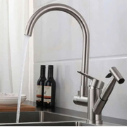 Vòi chậu rửa bát kèm xịt rửa CleanMax VB696