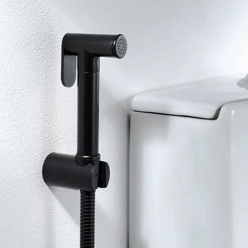 Vòi xịt vệ sinh màu đen Miken XB091