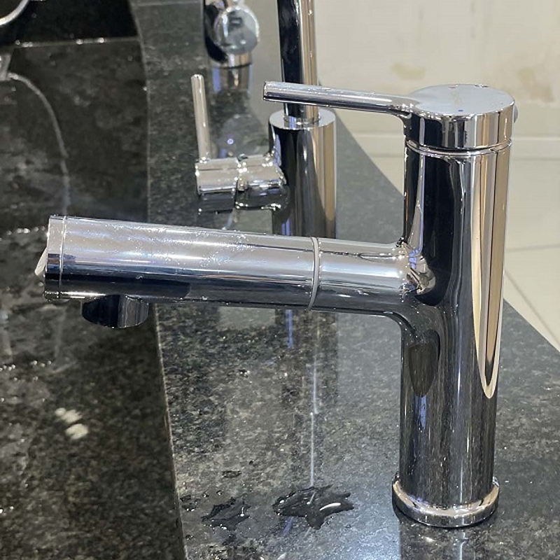 Vòi Lavabo Nóng Lạnh 1 Chân Dây  Rút Caesar B196C