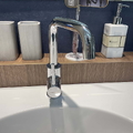 Vòi Lavabo Nóng Lạnh 1 Chân Caesar B520CU