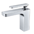 Vòi chậu Lavabo nóng lạnh Hilux 8661