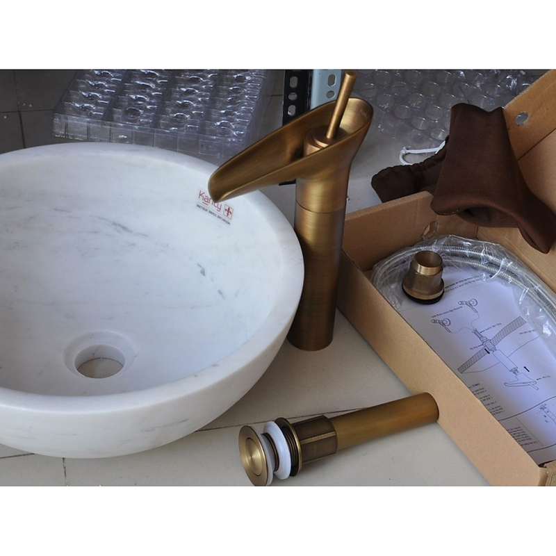 Vòi lavabo nóng lạnh bằng đồng cổ điển Kanly GCA07