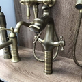 Vòi lavabo nóng lạnh bằng đồng cổ điển Kanly GCA10