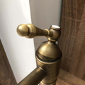 Vòi lavabo nóng lạnh bằng đồng cổ điển Kanly GCA13