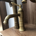 Vòi lavabo nóng lạnh bằng đồng cổ điển Kanly GCV13